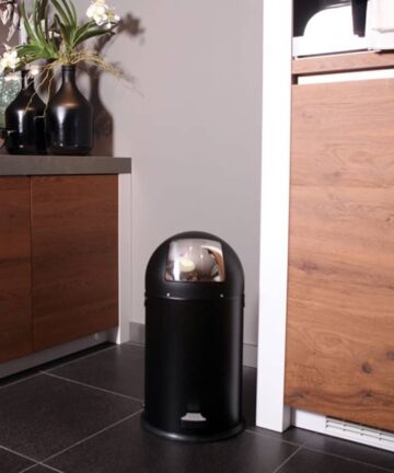 EKO Tretmülleimer Kickcan 33 L Mattschwarz