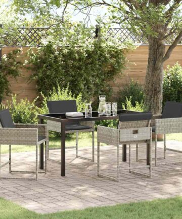 5-teiliges Garten-Esszimmer-Set mit hellgrauen Kissen aus Poly-Rattan